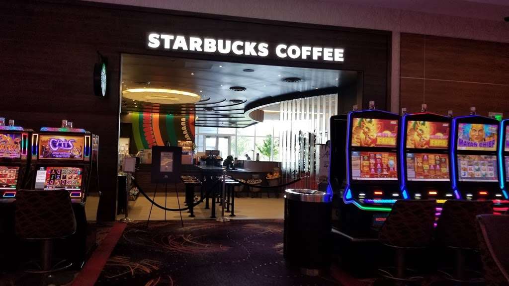 Starbucks | 7200 MGM National Ave, Oxon Hill, MD 20745, USA