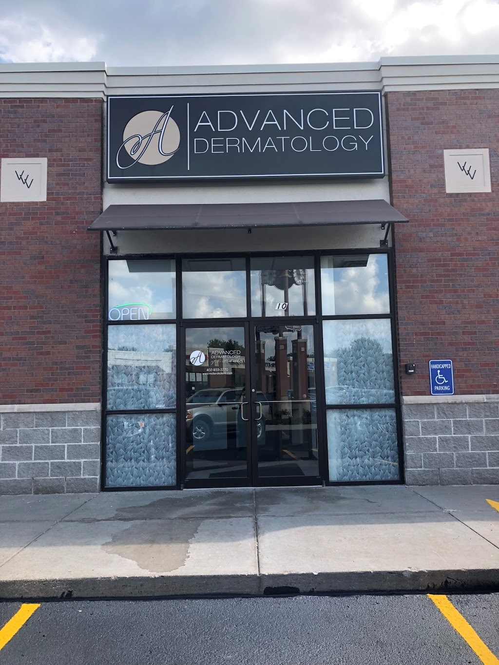 Advanced Dermatology of the Midlands | 928 Valley View Dr Suite 10, Council Bluffs, IA 51503, USA | Phone: (402) 933-3770