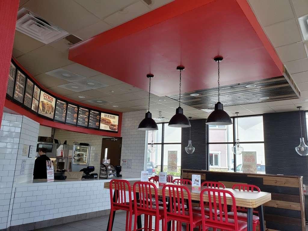 Arbys | 11233 Shadow Creek Pkwy, Pearland, TX 77584 | Phone: (281) 560-4660