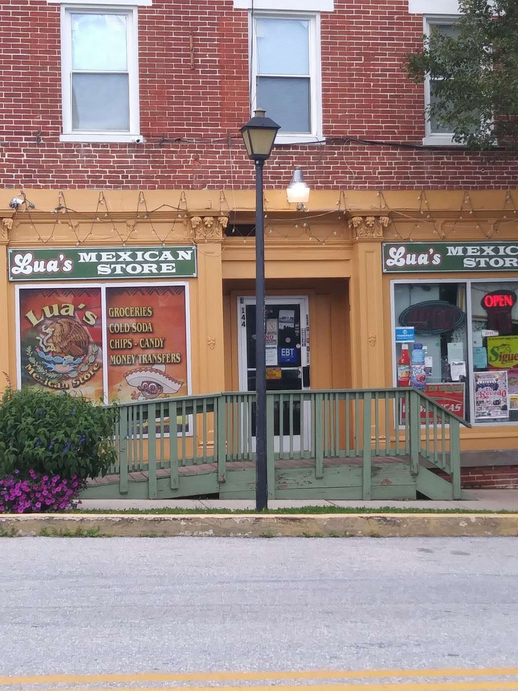 Luas Mexican Store | 144 Main St, York Springs, PA 17372, USA | Phone: (717) 528-7047