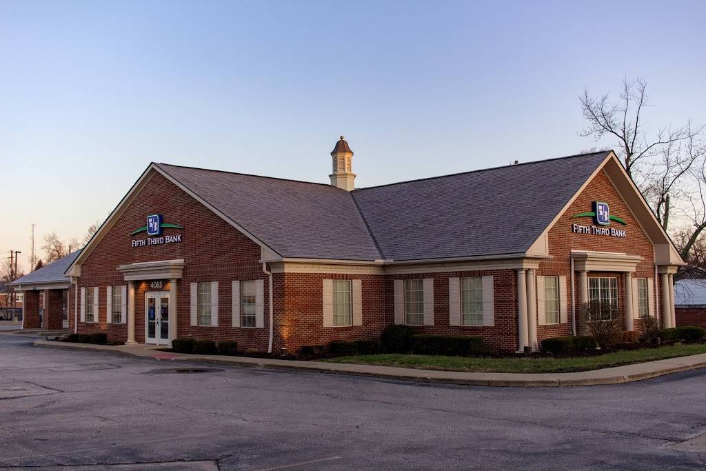 Fifth Third Bank & ATM | 4065 Mayfield Rd, South Euclid, OH 44121, USA | Phone: (216) 382-5200