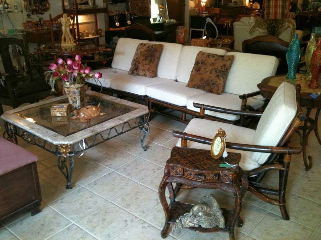 Just Good Stuff Consignment Shop | 14108 Horseshoe Bend (West), Conroe, TX 77384, USA | Phone: (936) 776-3939