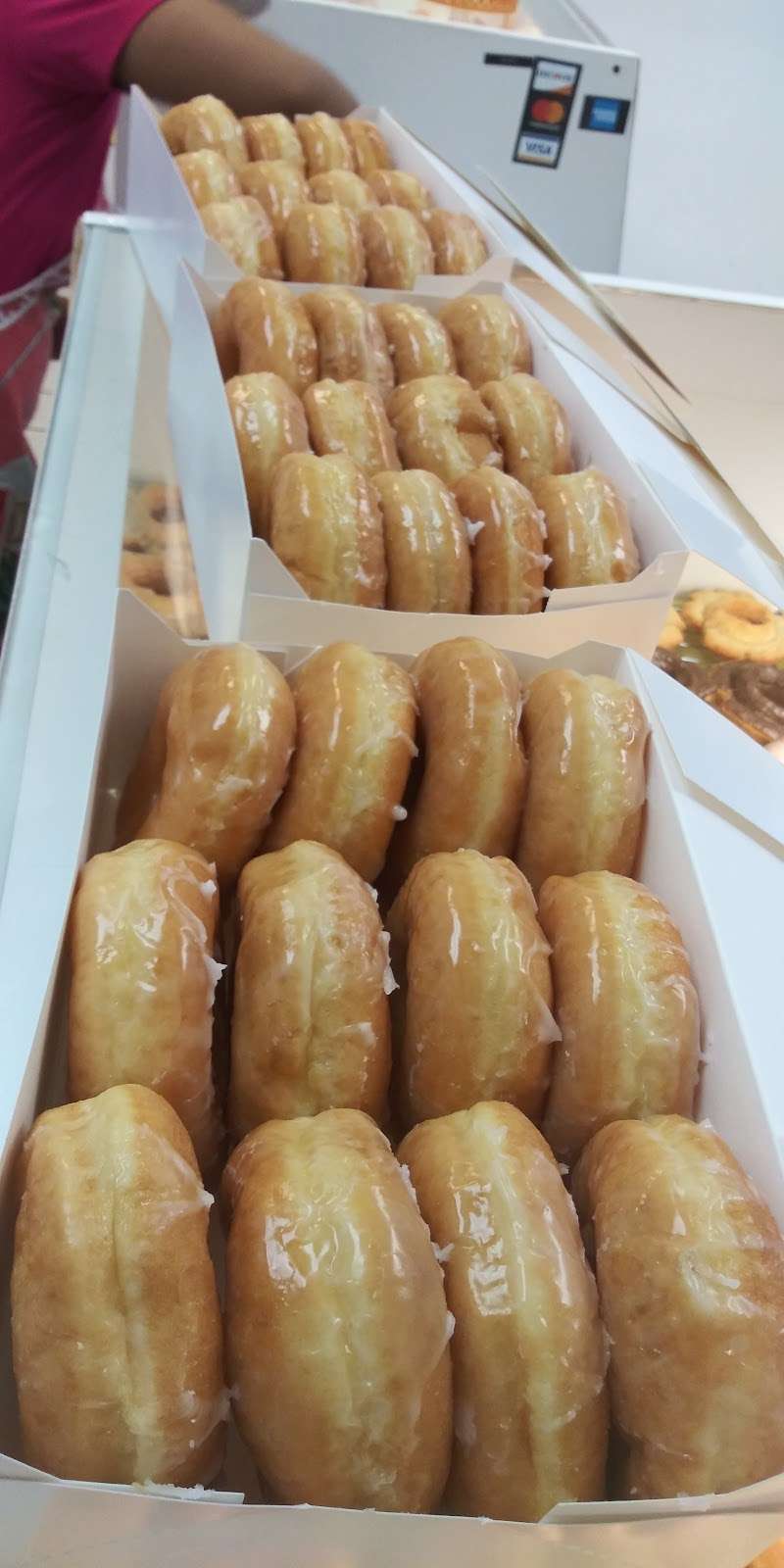 Star-Lite Donuts #3 | 712 Greens Rd, Houston, TX 77060 | Phone: (281) 617-6795