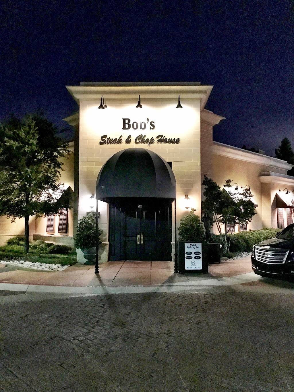 Bobs Steak & Chop House | 1255 S Main St, Grapevine, TX 76051, USA | Phone: (817) 481-5555