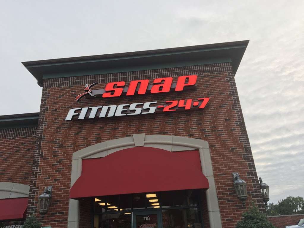 Snap Fitness | 850 Tower Dr unit 118, Lake Villa, IL 60046, USA | Phone: (847) 838-1299