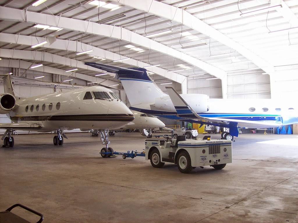 Western Jet Aviation | 1880 Gentry Way, Reno, NV 89502, USA | Phone: (775) 825-3900