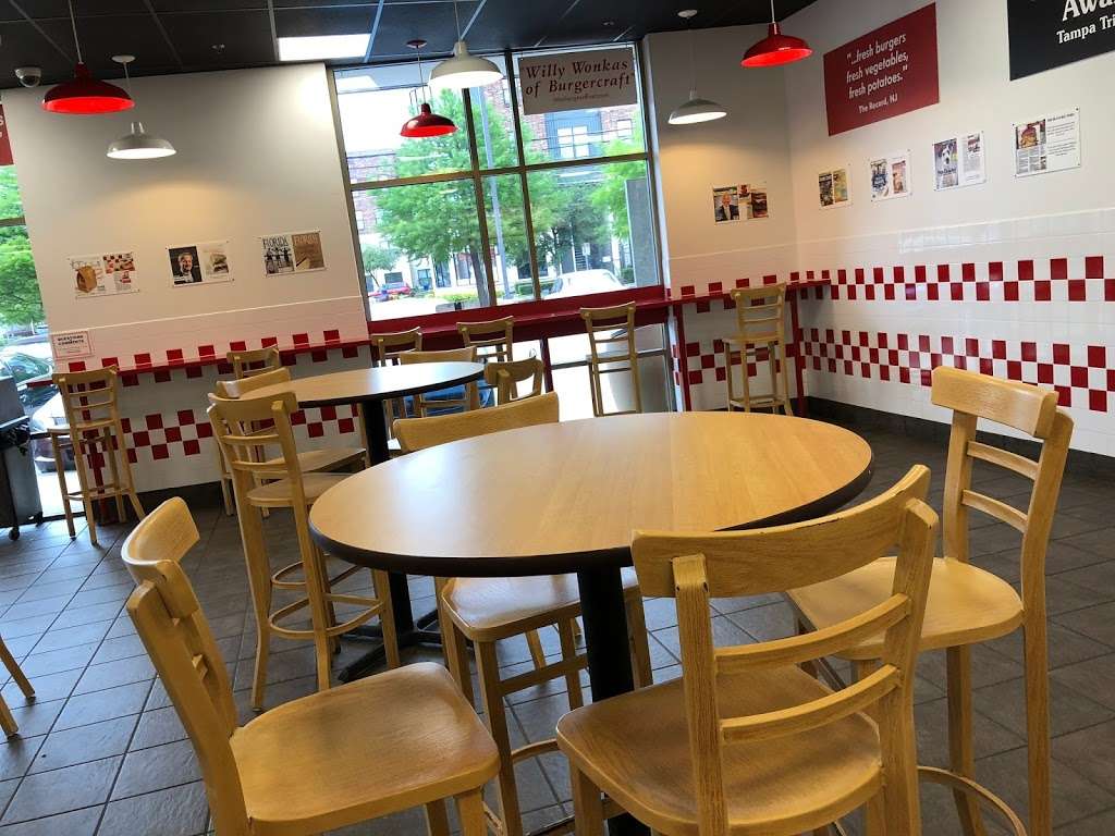 Five Guys | 3939 Washington Ave, Houston, TX 77007 | Phone: (713) 426-5558