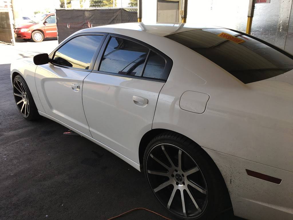 H&M professional window tinting | 816 Taft Hwy, Bakersfield, CA 93307, USA | Phone: (661) 578-1606