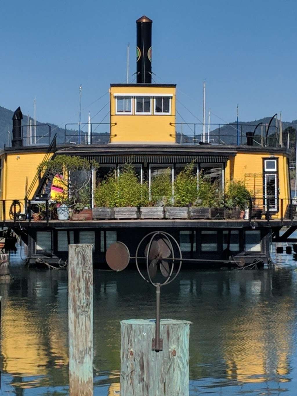 Superb Ferryboat on San Francisco Bay | 10 Yellow Ferry Dock Apartment B, Sausalito, CA 94965, USA | Phone: (415) 902-7235