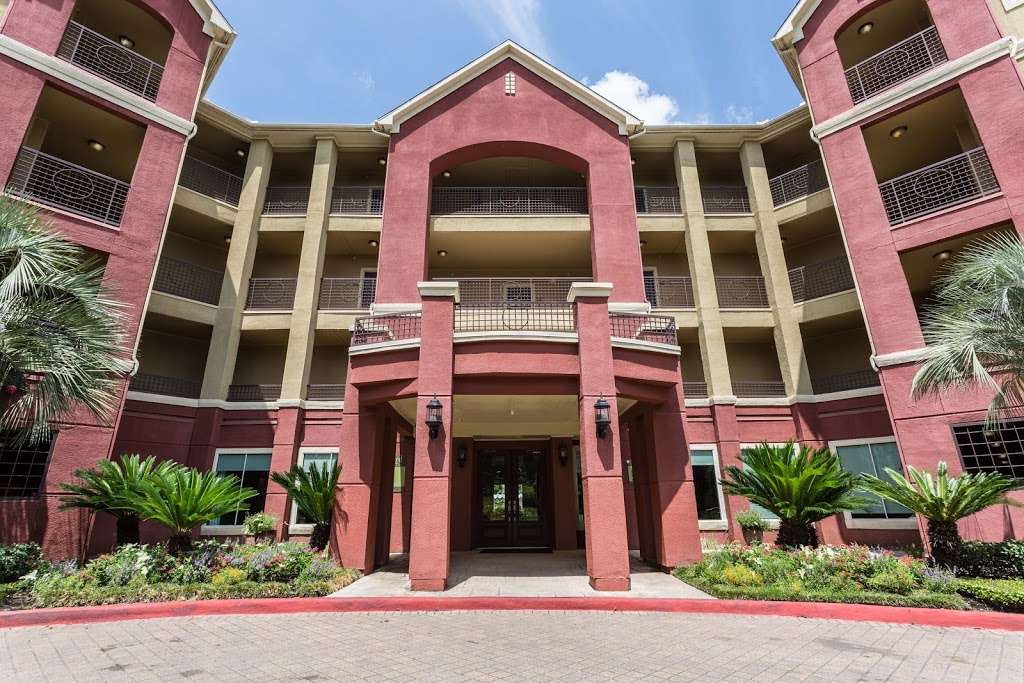 The Viv Apartments | 2210 W Dallas St, Houston, TX 77019, USA | Phone: (866) 789-8462