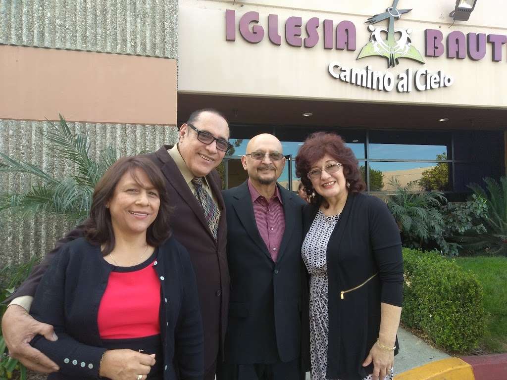 Iglesia Bautista Camino Al Cl | 6064 Triangle Dr, Commerce, CA 90040 | Phone: (323) 278-0081