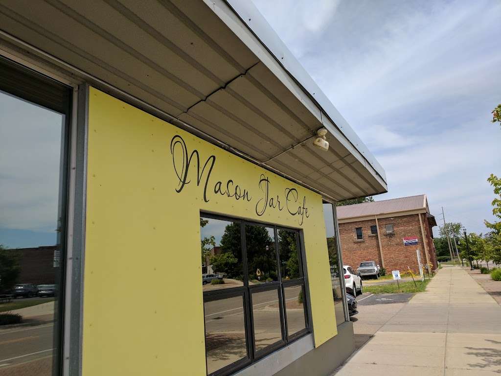 The Mason Jar Cafe | 210 Water St, Benton Harbor, MI 49022, USA | Phone: (269) 757-7333