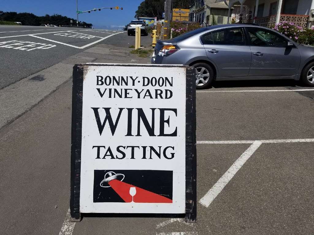 Bonny Doon Vineyard Tasting Room | 450 CA-1, Davenport, CA 95017, USA | Phone: (831) 471-8031