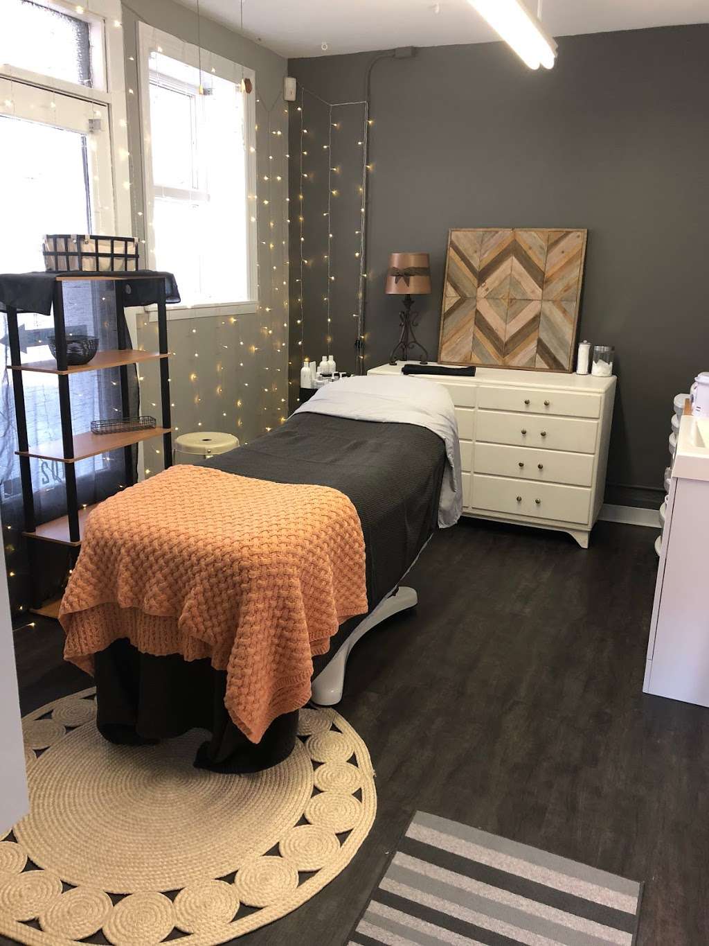 Red Brick Skincare Studio | 102 W Lincoln Ave, Hinckley, IL 60520, USA | Phone: (815) 513-4454