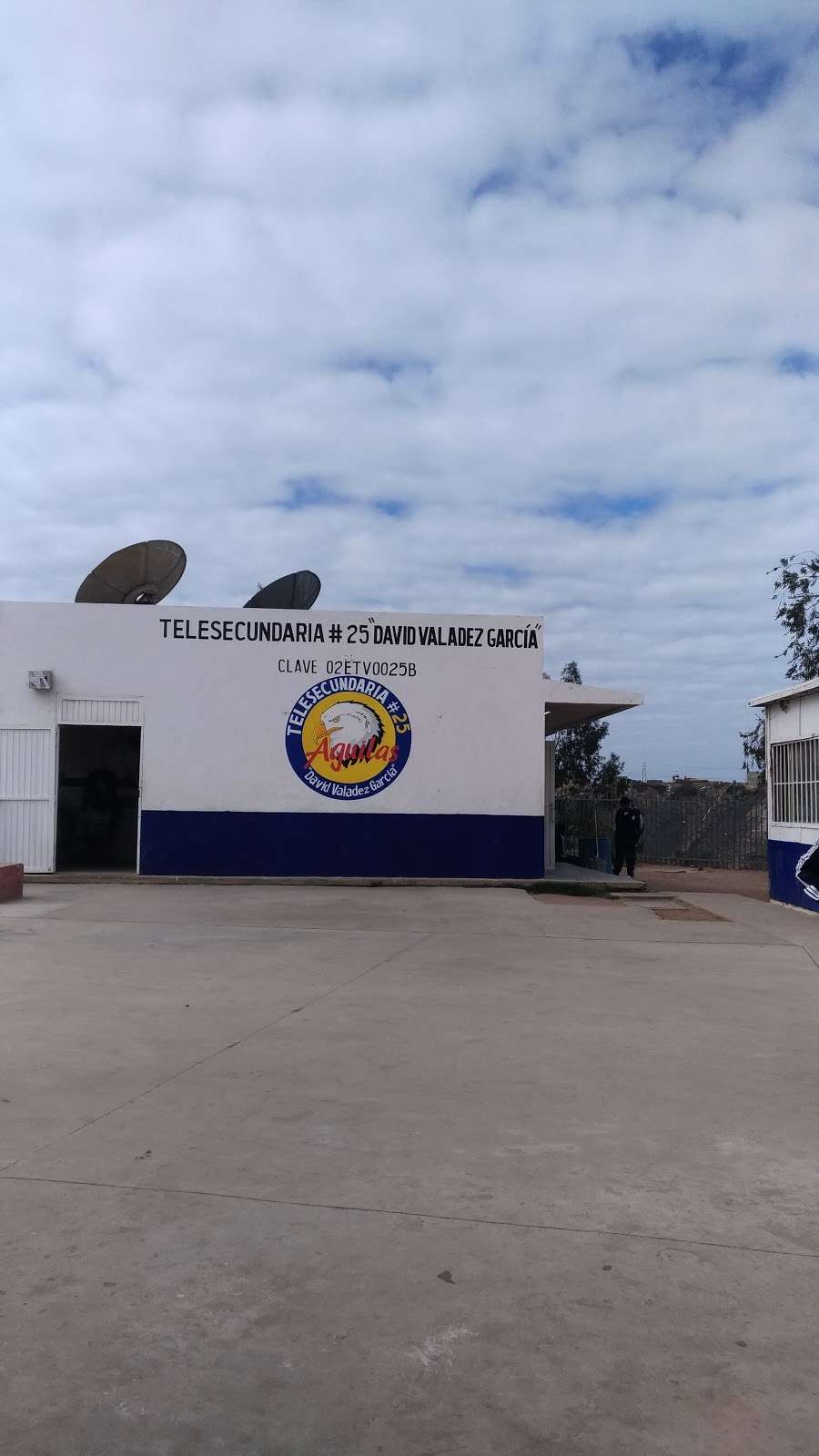 TELESECUNDARIA NO. 25 "DAVID VALADEZ GARCÍA" | 22289, Cerro Gordo 2456, Corona Encantada 3ra Secc, 22289 Tijuana, B.C., Mexico | Phone: 664 686 0888