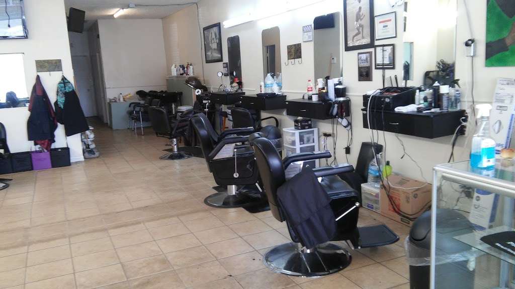 Pro Barber Centre | 218 E Highland Ave, San Bernardino, CA 92404, USA | Phone: (909) 693-7506