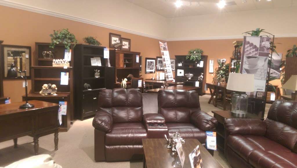 Ashley HomeStore | 120 Commerce Blvd, Fairless Hills, PA 19030, USA | Phone: (215) 945-3659