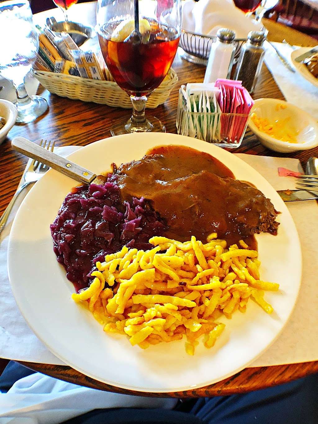 Heritage House | 21225 US-14, Harvard, IL 60033, USA | Phone: (815) 943-6153