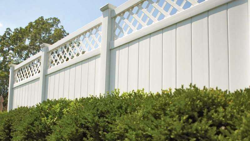 Superior Fence & Rail | 1705 Kennedy Point, Oviedo, FL 32765, USA | Phone: (407) 971-7804