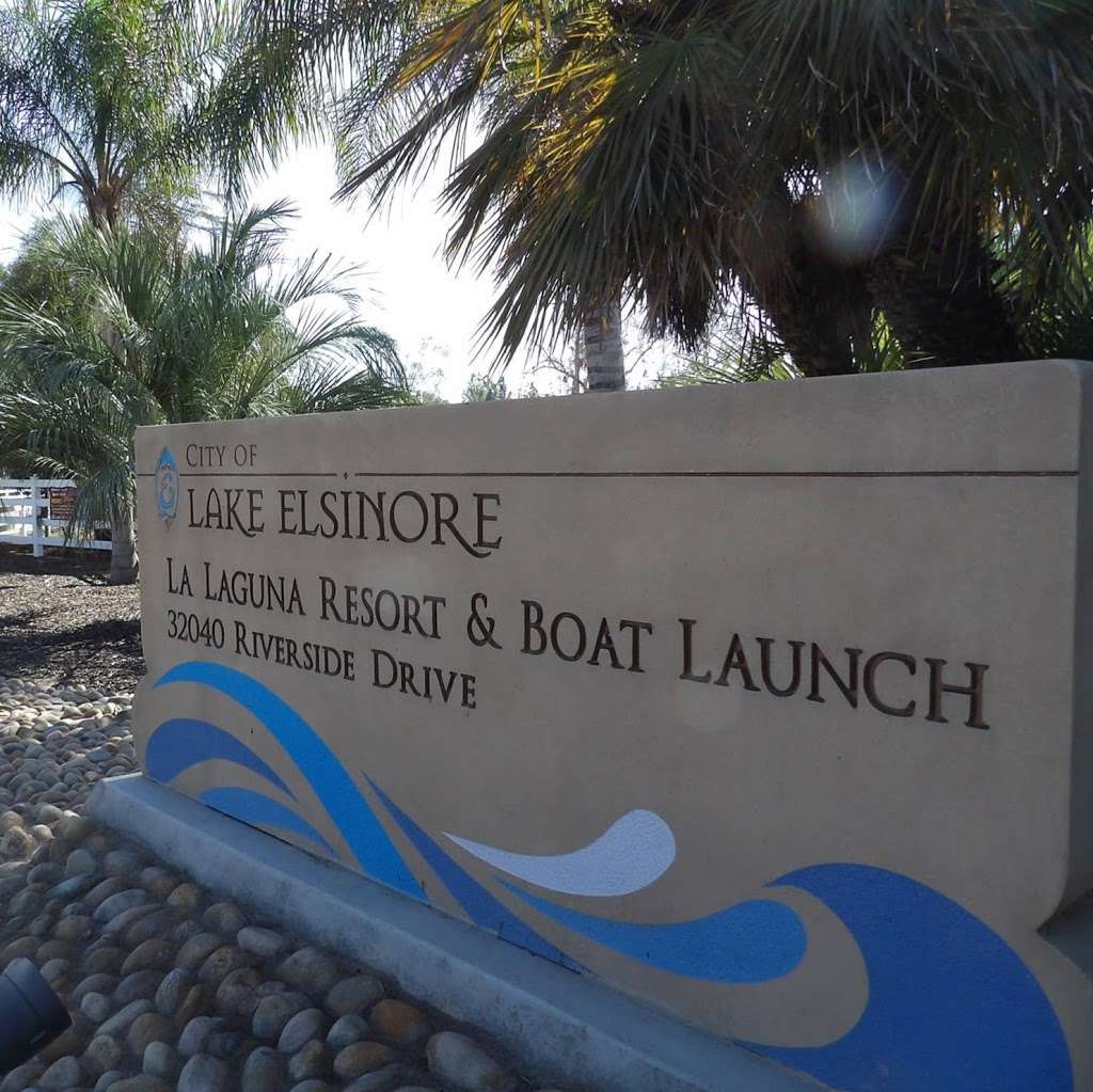 La Laguna Resort & Boat Launch | 32040 Riverside Dr, Lake Elsinore, CA 92530 | Phone: (951) 471-1212