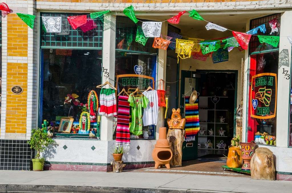 Hecho En Mexico - The Mexican Art & Gift Store | 173 W Santa Fe Ave, Placentia, CA 92870 | Phone: (714) 612-8148
