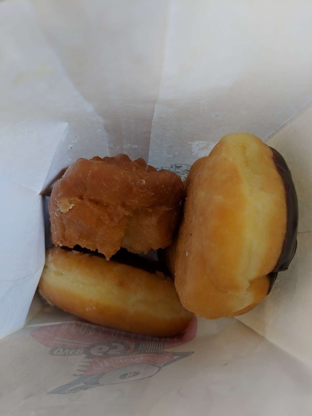 Winchells Donut House | 438 Fair Oaks Ave, South Pasadena, CA 91030, USA | Phone: (626) 799-9324