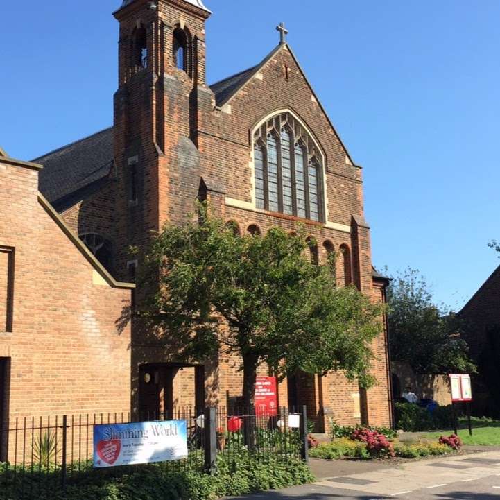 Slimming World | St Dunstans Parish Church Hall, 32 Bellingham Green, London SE6 3JB, UK | Phone: 07515 015272