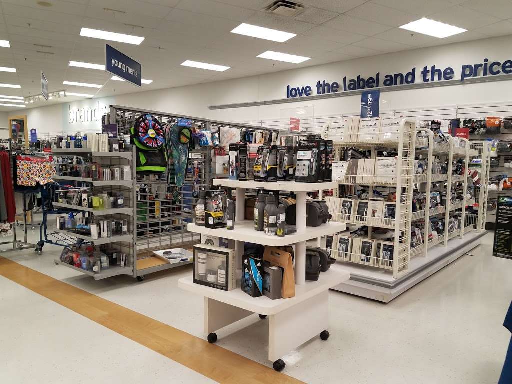 Marshalls | 785 S 25th St, Easton, PA 18045 | Phone: (484) 373-0210