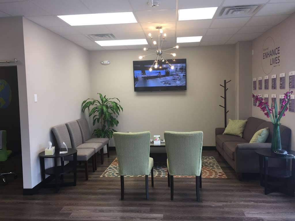 Shining Smiles Dentistry - Riverside | 2720 S Harlem Ave, Riverside, IL 60546, USA | Phone: (708) 321-1023