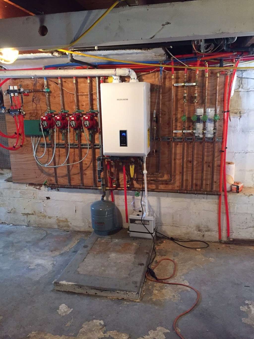 Island Plumbers Inc. | 224 W 4th St, West Islip, NY 11795 | Phone: (631) 336-2637