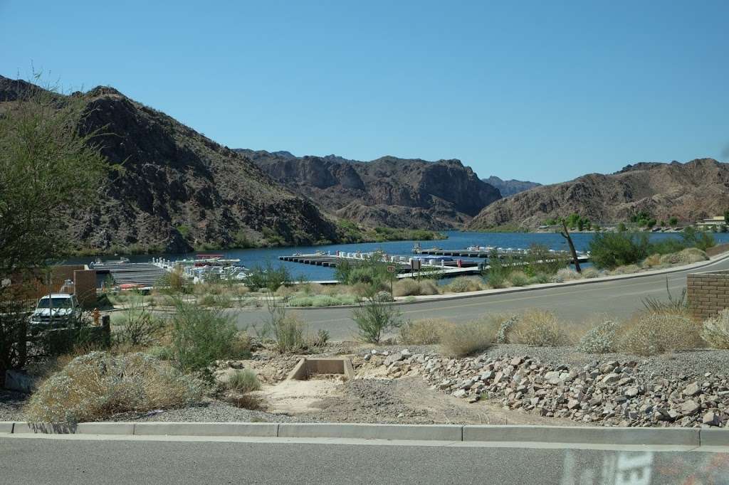 Willow Beach Marina | 25804 Willow Beach Rd, Willow Beach, AZ 86445, USA | Phone: (928) 767-4747