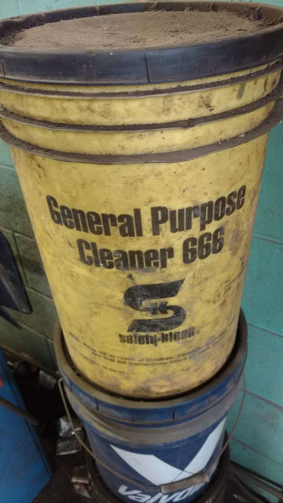 L & C Garage | 51 Lacombe St unit 4, Marlborough, MA 01752, USA | Phone: (978) 562-2296