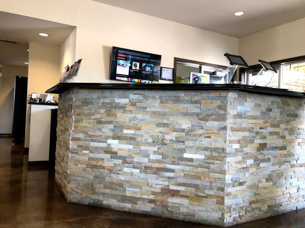 Kwik Kar & Ocean Car Wash | 11613 Broadway St, Pearland, TX 77584, USA | Phone: (713) 436-2326