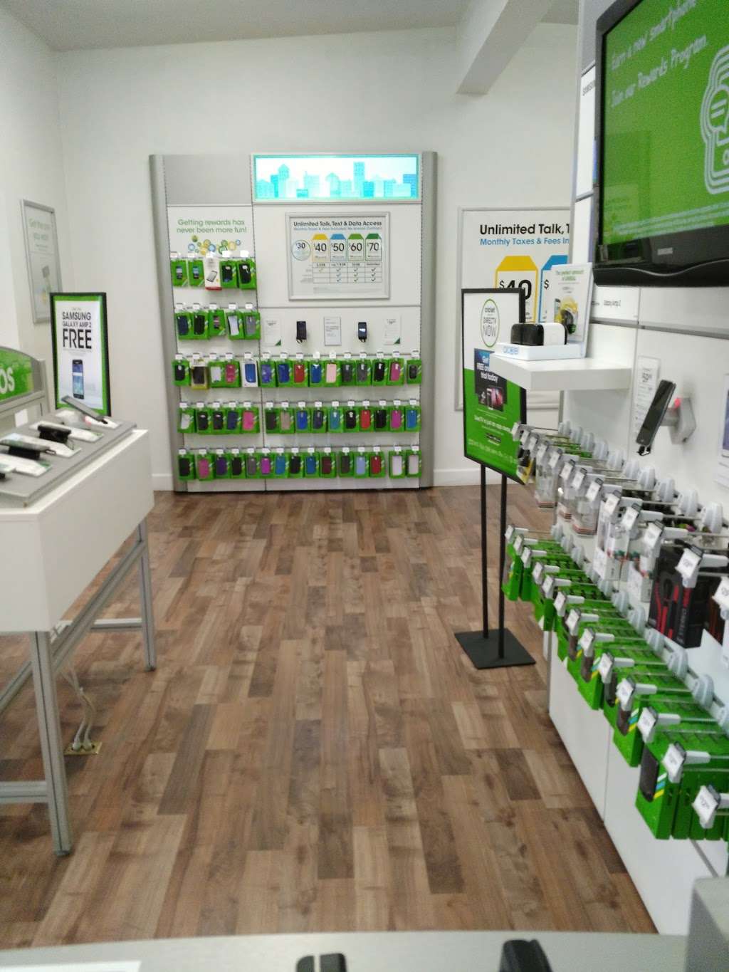 Cricket Wireless Authorized Retailer | 910 E Washington Ave, El Cajon, CA 92020, USA | Phone: (619) 593-6400