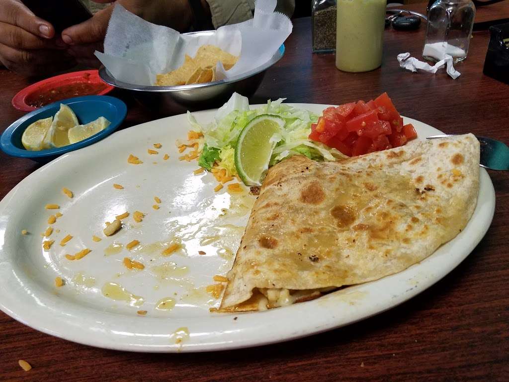 Taqueria Los Agaves 1 | 5425 Red Bluff Rd, Pasadena, TX 77503, USA | Phone: (281) 542-0700