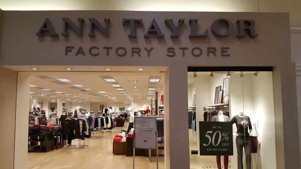 Ann Taylor Factory Store | 3000 Grapevine Mills Pkwy, Grapevine, TX 76051, USA | Phone: (972) 355-4506