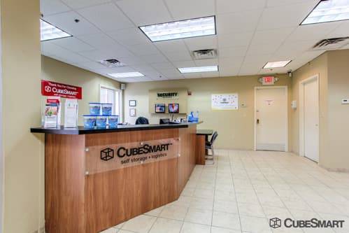 CubeSmart Self Storage | 968 Massachusetts Ave, Boston, MA 02118, USA | Phone: (617) 541-5600