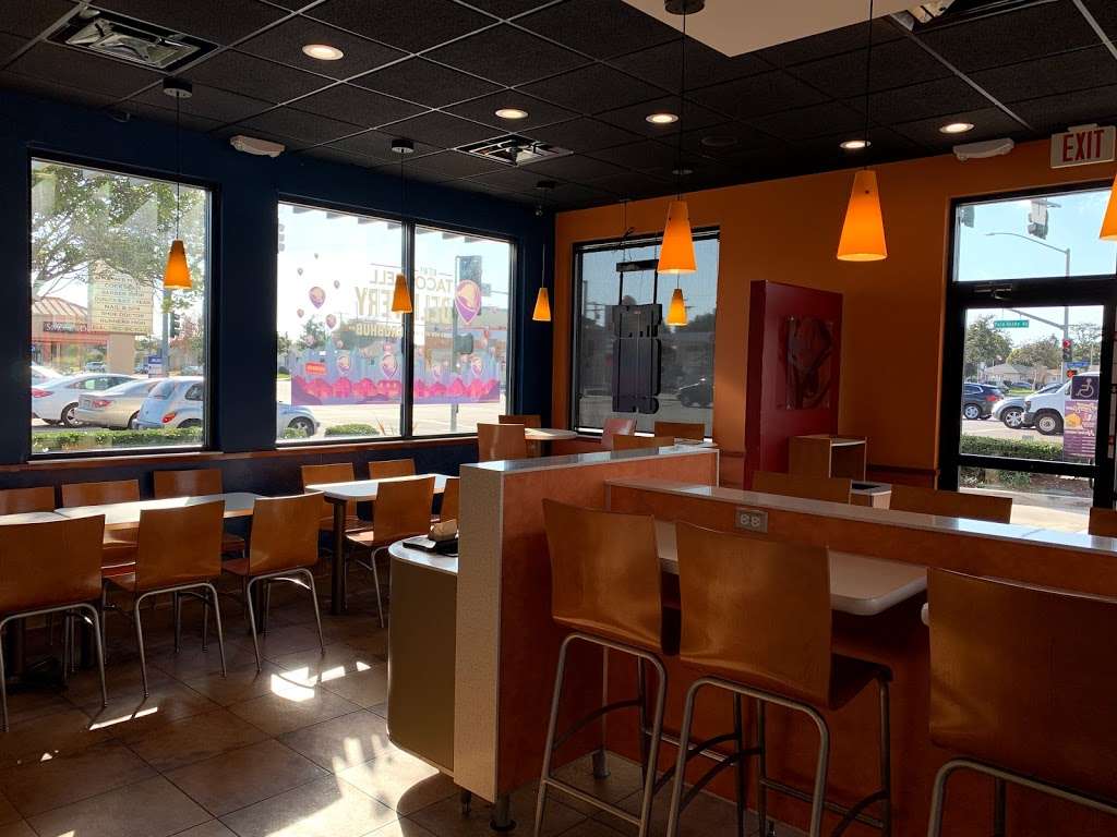 Taco Bell | 6407 Stearns St, Long Beach, CA 90815 | Phone: (562) 431-1285