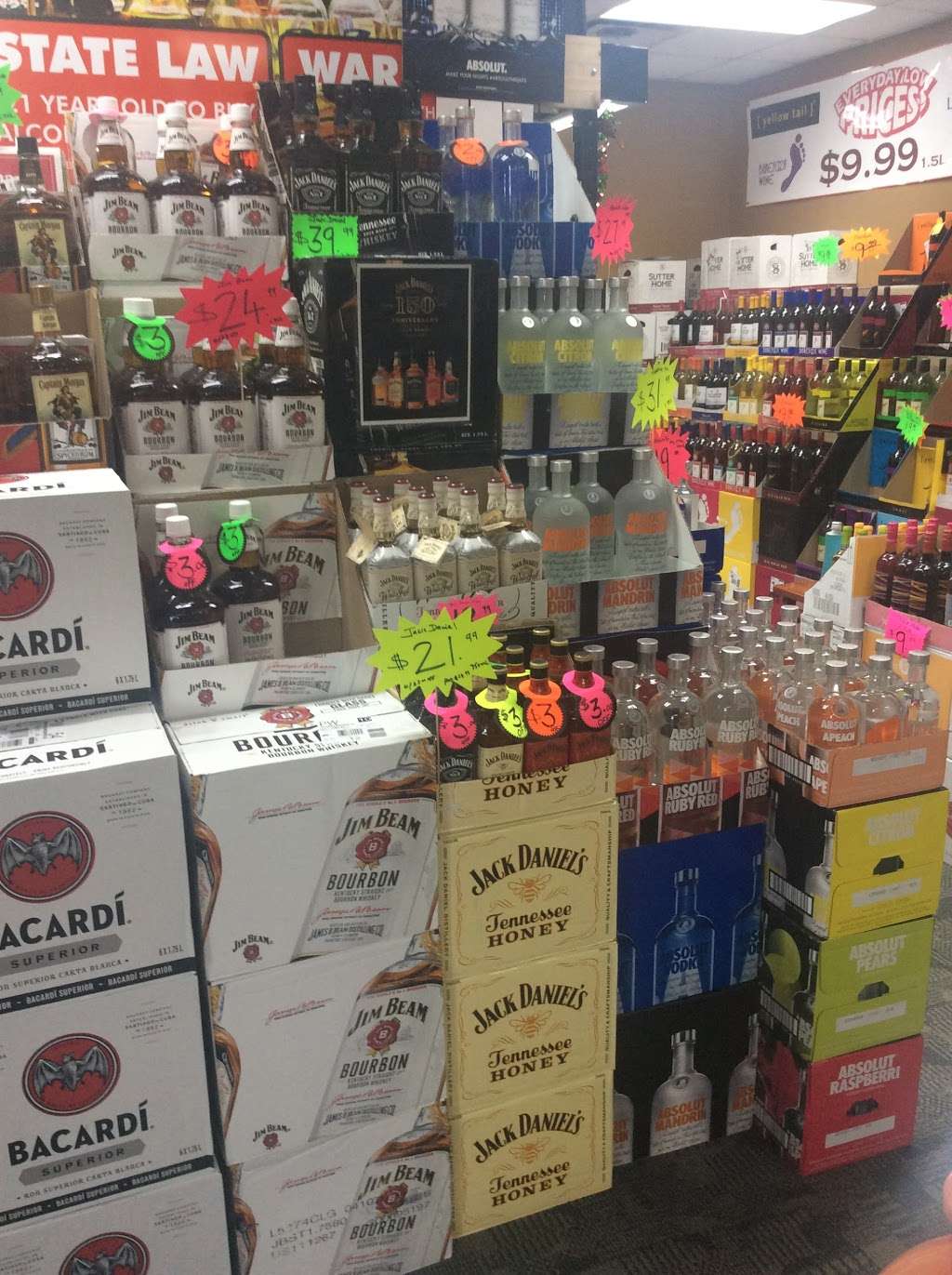 Universal Liquors | 1005 College Rd Suite 105, Dover, DE 19904 | Phone: (302) 674-0609