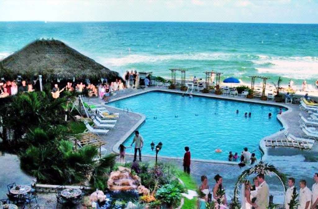Beach Relax Vacation | 4040 Galt Ocean Dr apt#323, Fort Lauderdale, FL 33308, USA | Phone: (407) 800-8069