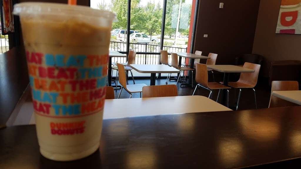 Dunkin | 442 IL-47, Sugar Grove, IL 60554, USA | Phone: (331) 227-0044