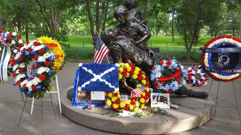 Vietnam Womens Memorial | 5 Henry Bacon Dr SW, Washington, DC 20007, USA | Phone: (202) 426-6841