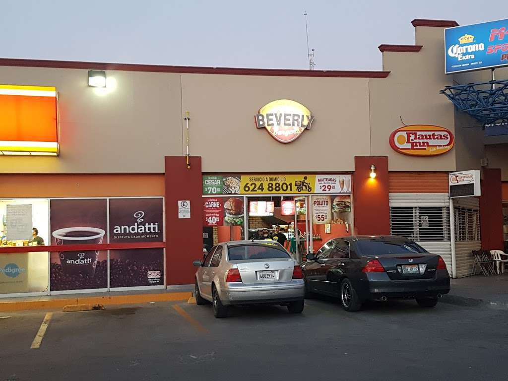Beverly Burgers Otay Industrial | Central Otay, Blvd. Industrial 19058, Nueva Tijuana, 22435 Tijuana, B.C., Mexico | Phone: 664 624 8801