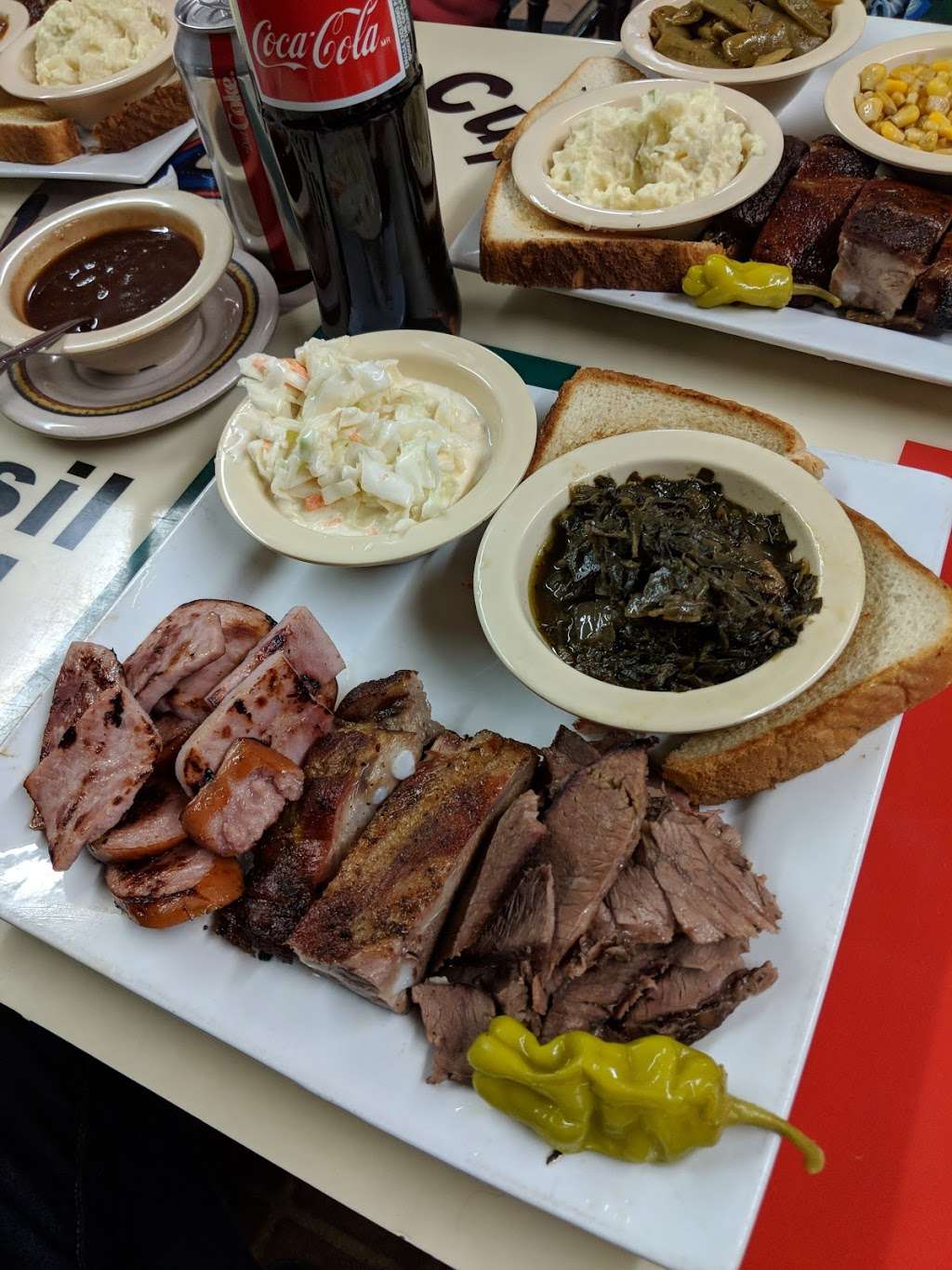Hickory House Barbecue | 600 S Riverfront Blvd, Dallas, TX 75207 | Phone: (214) 747-0758