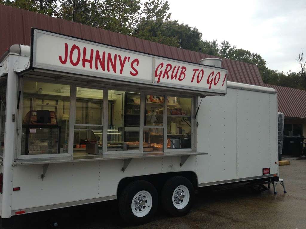 Johnny’s Grub to Go | 3982 West, State Rd 46, Nashville, IN 47448, USA | Phone: (812) 606-8369