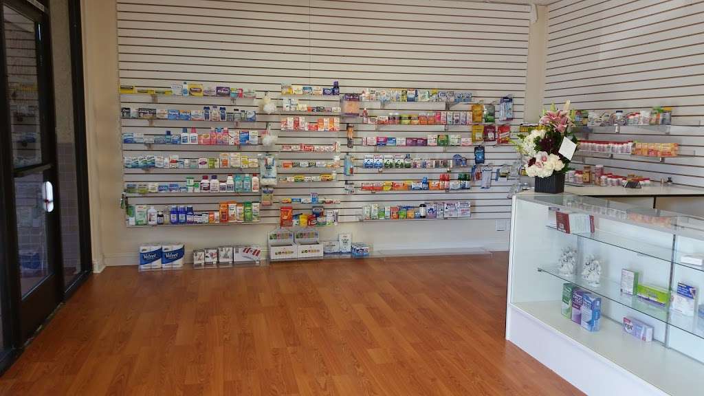 Loving Hands Pharmacy | 2220 N Moorpark Rd Ste 107, Thousand Oaks, CA 91360, USA | Phone: (805) 379-9907