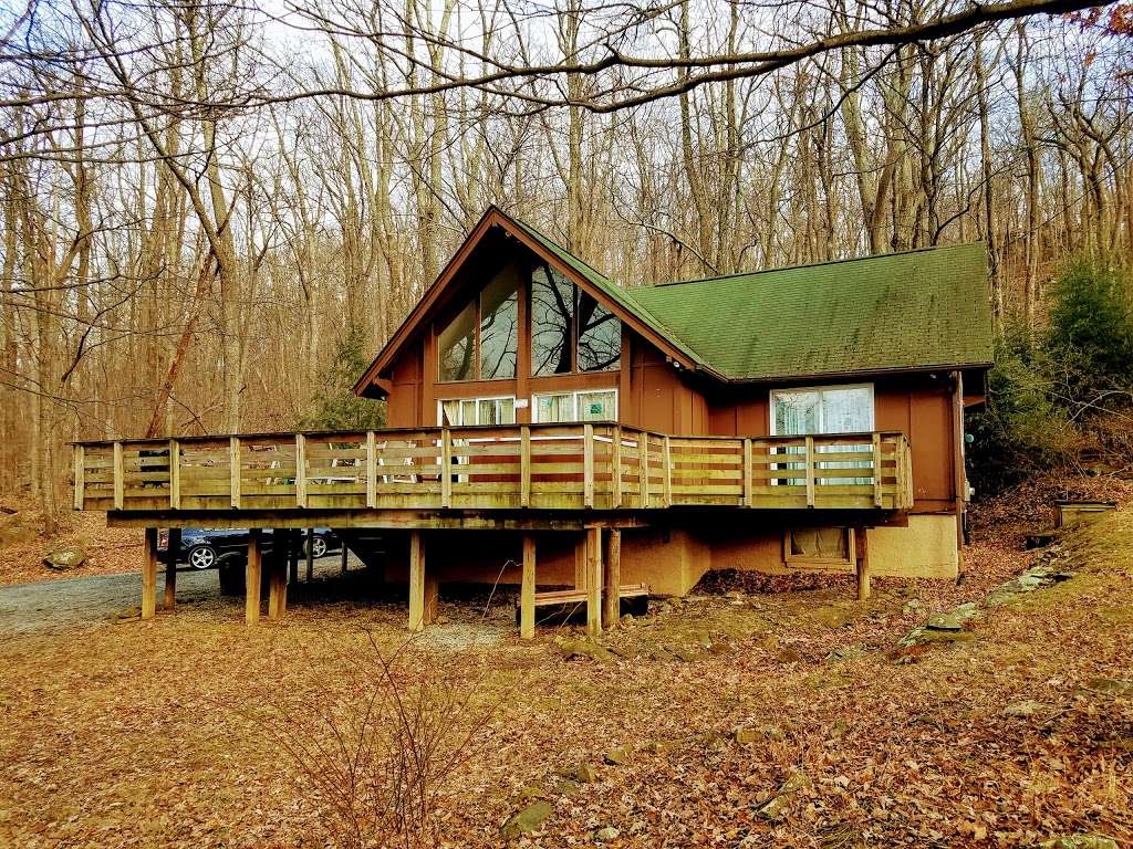 Hot Tub Heaven Vacation Cabins | 382 Rocky Mt Rd, Linden, VA 22642, USA | Phone: (540) 636-1522