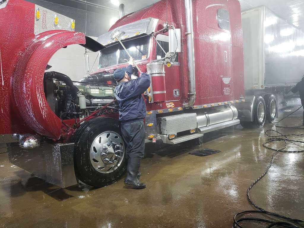 Blue Beacon Truck Wash of Elkton, MD | 225 Belle Hill Rd, I-95 Exit 109A, Elkton, MD 21921, USA | Phone: (410) 398-9351