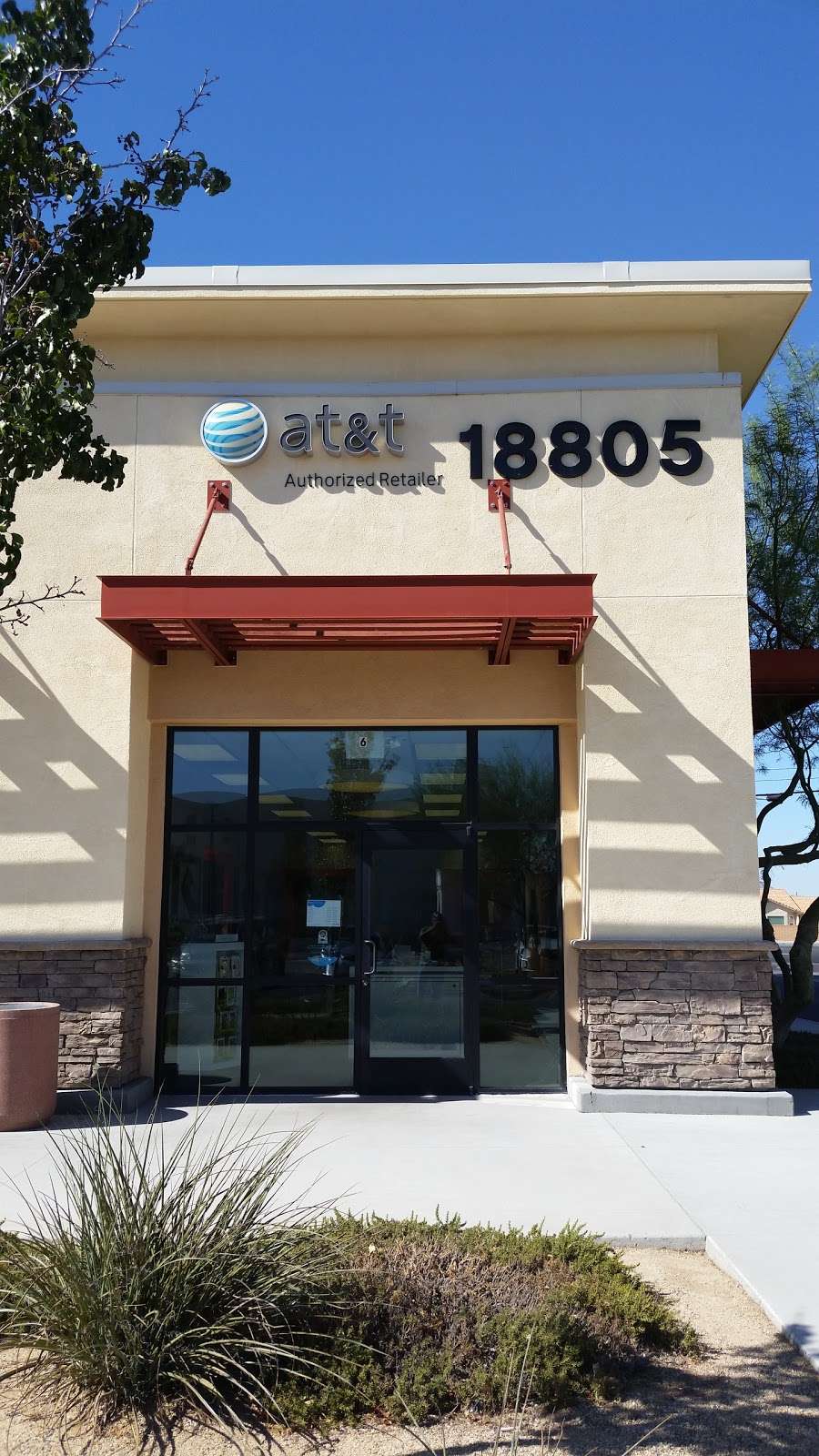 AT&T Store | 18805 Bear Valley Rd Suite 6, Apple Valley, CA 92308, USA | Phone: (760) 240-3592