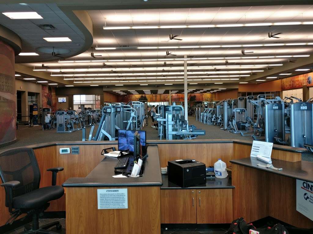 LA Fitness | 109 Quarry Rd, Downingtown, PA 19335, USA | Phone: (484) 237-2012